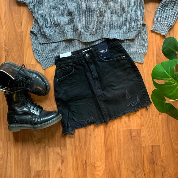 Xtra Distressed Black Denim Mini Skirt - Picture 5 of 5